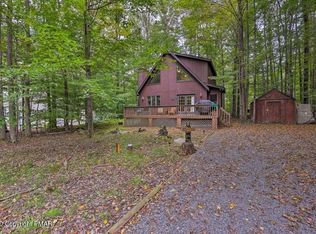 135 Chitimacha Dr, Pocono Lake, PA