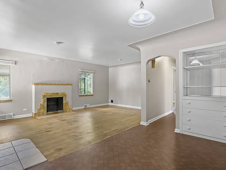 2590 S. Race St. — Photo 14