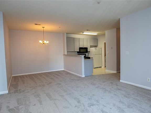 5th image of 9600 Links Way APT G