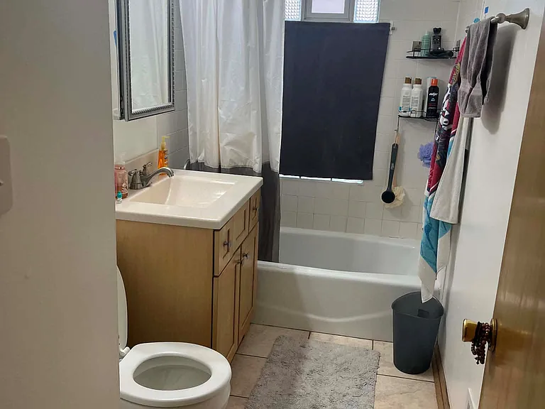1135 S 111th St #1135 — Photo 8