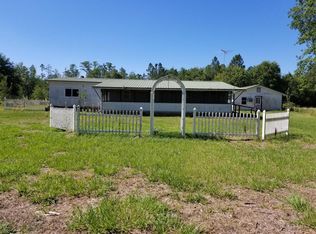 3047 Eastwood Dr, Bryceville, FL 32009