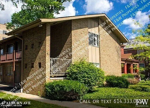 47 Auburn Ave #11