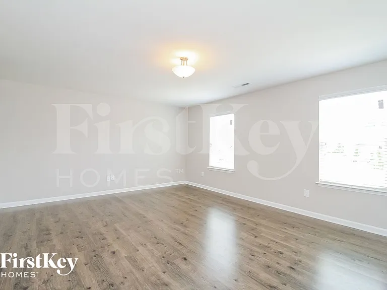 1307 Red Deer Dr — Photo 12