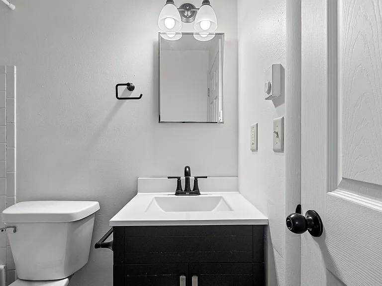 Cedar Grove Apartments — Photo 16