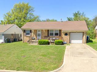 905 Borum Pl, Midwest City, OK 73110