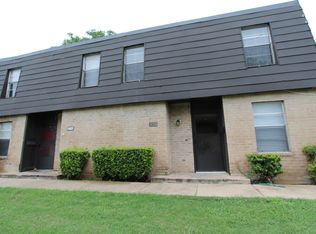 3400 Sanguinet St, Fort Worth, TX 76107