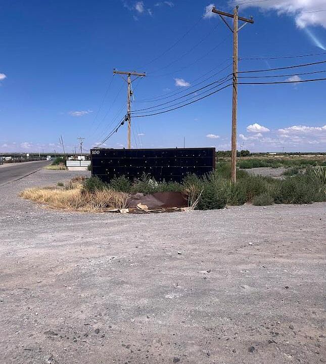 1st image of 100 Rainbow Lake Rd