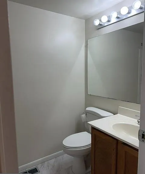 20121 Waterside Dr #102 — Photo 16