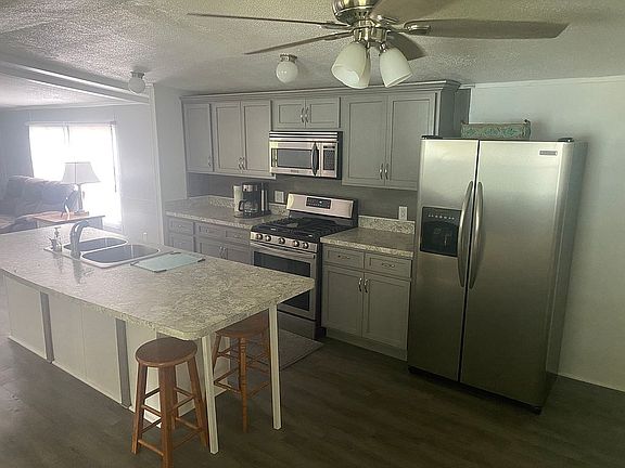 3rd image of 9613 Pottawamie Dr