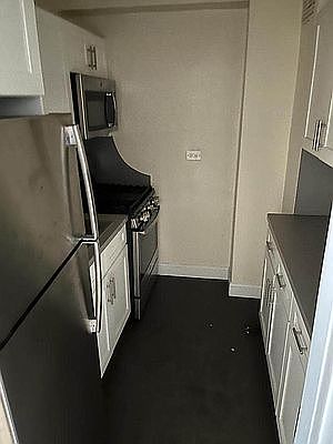 1st image of 3332 Nostrand Ave Floor 1