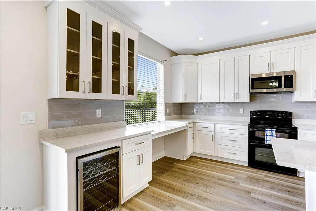 5 bed, 3.0 bath, 2857 sqft, $3,750 — Photo 4
