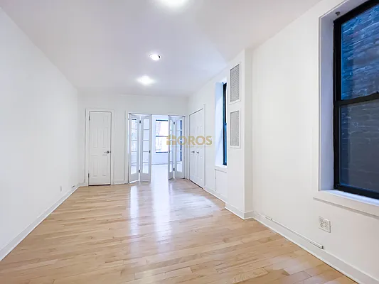 Rented by City Connections Realty | media 14