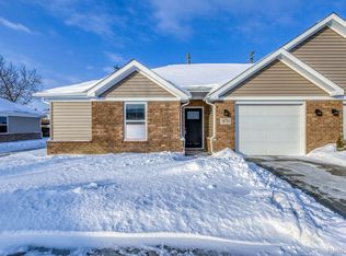 18754 E Forteen Mile Rd #22, Roseville, MI 48066