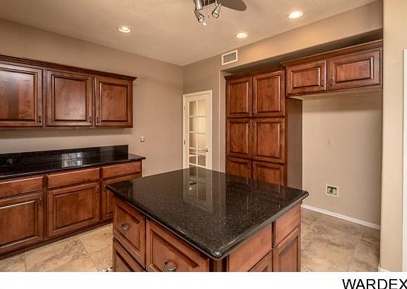 3rd image of 5576 S Shasta Lake Dr