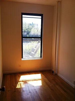 Rented by Sky Management | media 28