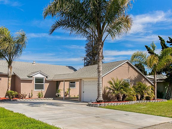 2nd image of 1429 W Palm Dr