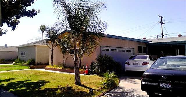 1st image of 620 Sandalwood Dr