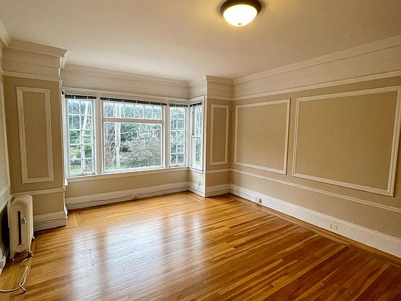 2nd image of 3918 Fulton St APT 4
