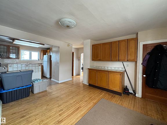 4th image of 48506 Range Road 150