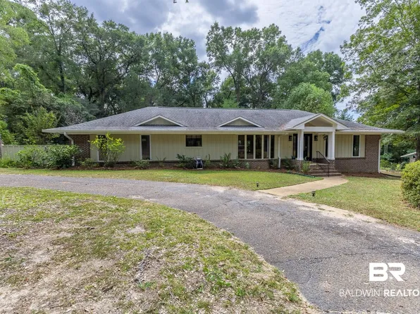 328 Bay Hill Dr, Daphne, AL 36526