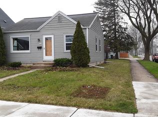 3645 S Ahmedi Ave, Saint Francis, WI 53235