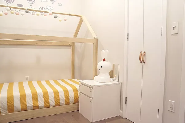 Rented by Realmart Realty LLC | media 26