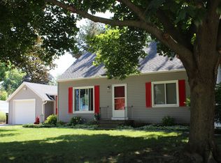 628 Lyles St SE, Kentwood, MI 49548