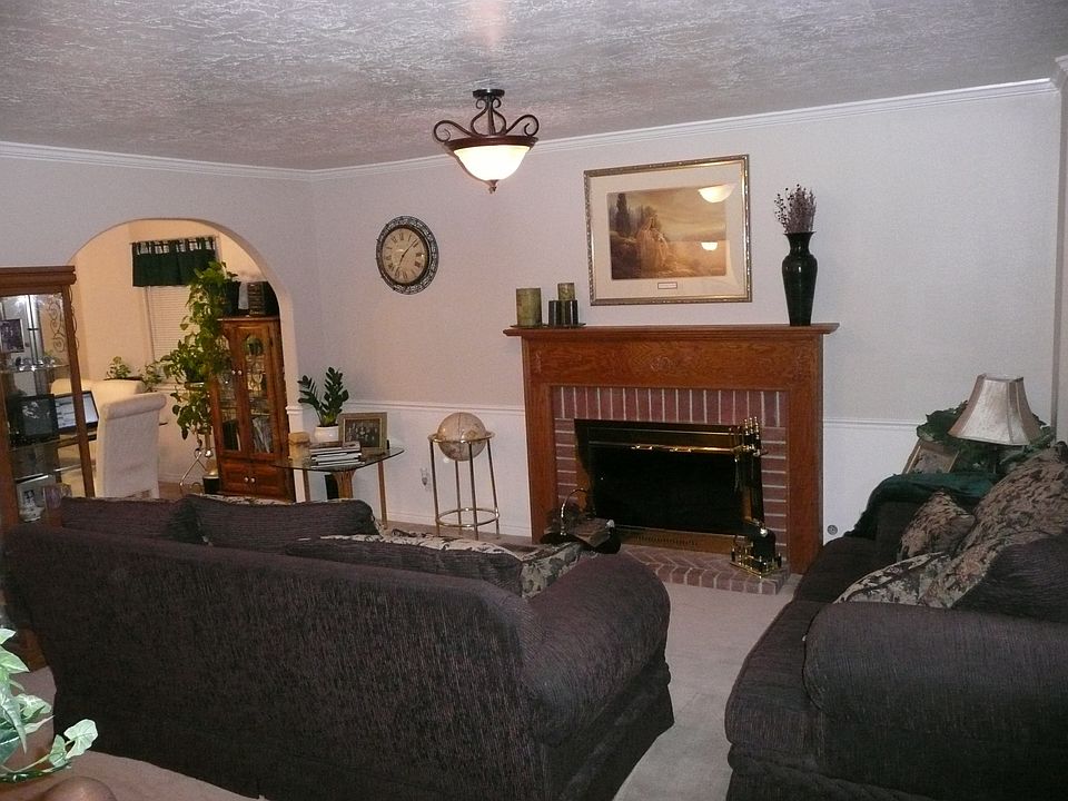 Living Room (Flooring has since been updated)
