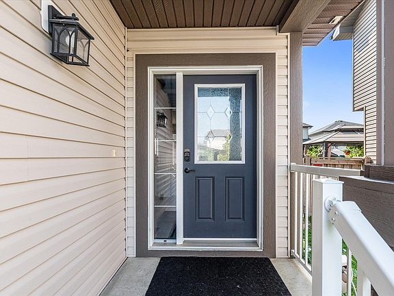 4th image of 9 Becker Cres