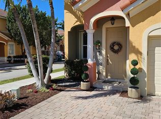 7928 SW 165th Ct, Miami, FL 33193