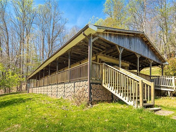 4th image of 351 Timber Ridge Road