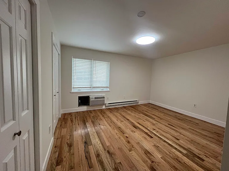 6111 Park Ave #1B — Photo 5