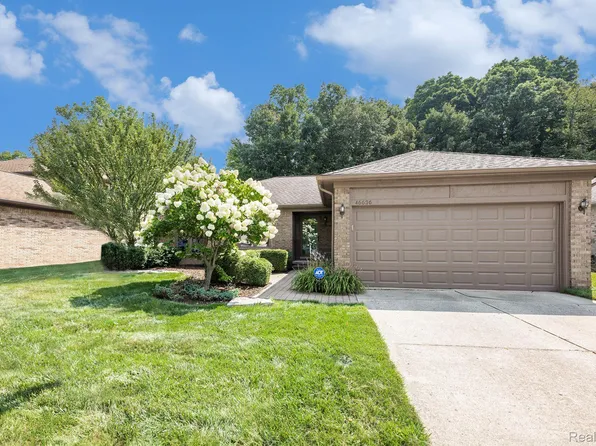 46636 Meadowview Dr, Shelby Township, MI 48317