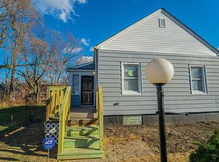 6135 Ray Ave, Hammond, IN 46320