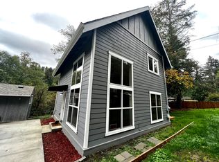 629 N Deerlane Dr, Otis, OR