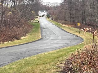8 Trotters Way, Prospect, CT 06712