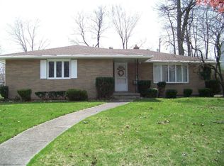 13639 Arrowhead Trl, Middleburg Heights, OH 44130