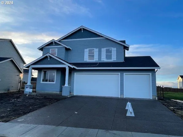 1467 Darlington Dr, Junction City, OR 97448