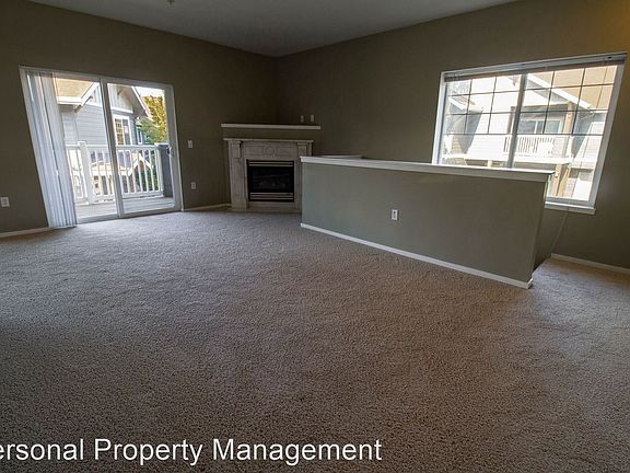 3rd image of 10800 SE 17th Cir APT H-103