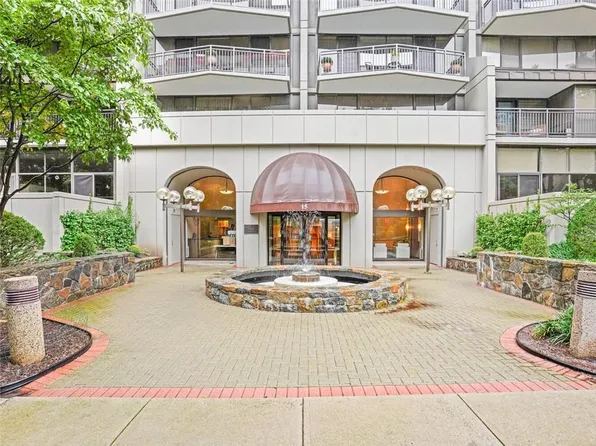 15 Stewart Place #5G, White Plains, NY 10603