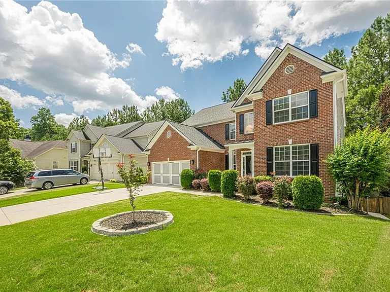 4720 Shiloh Springs Rd — Photo 6