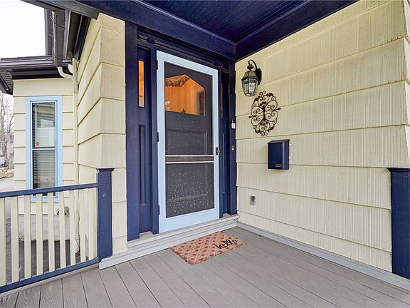 2nd image of 727 University Ave