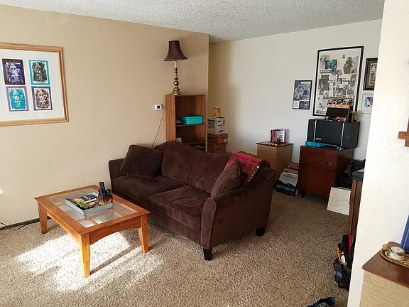Living Area 2