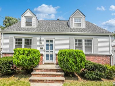 77 Fycke Ln, Teaneck, NJ, 07666