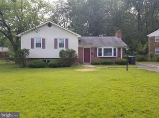 6404 94th Ave, Lanham, MD 20706