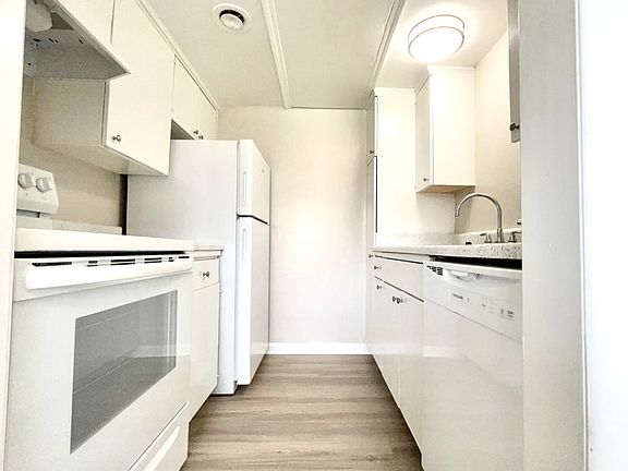 5th image of 1309 N Meridian Ave APT 132