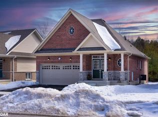 123 Hawkins St, Georgina, ON L0E1R0