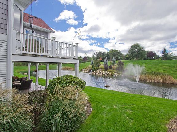 4th image of 4006 Crystal Waters Ln NE