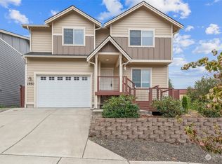 1950 Hardway Ln, Bremerton, WA 98312