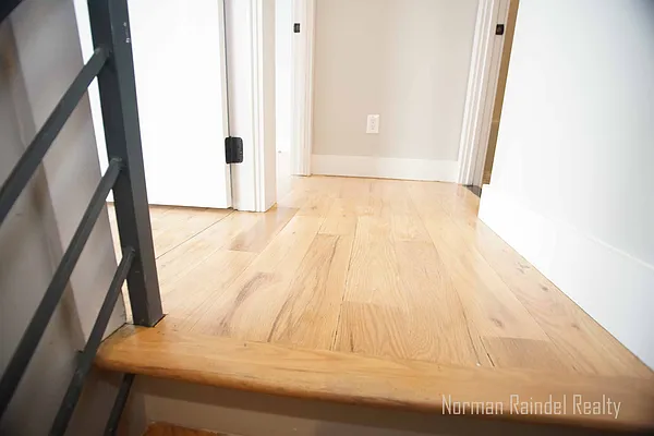 Rented by Norman Raindel, LREB | media 19